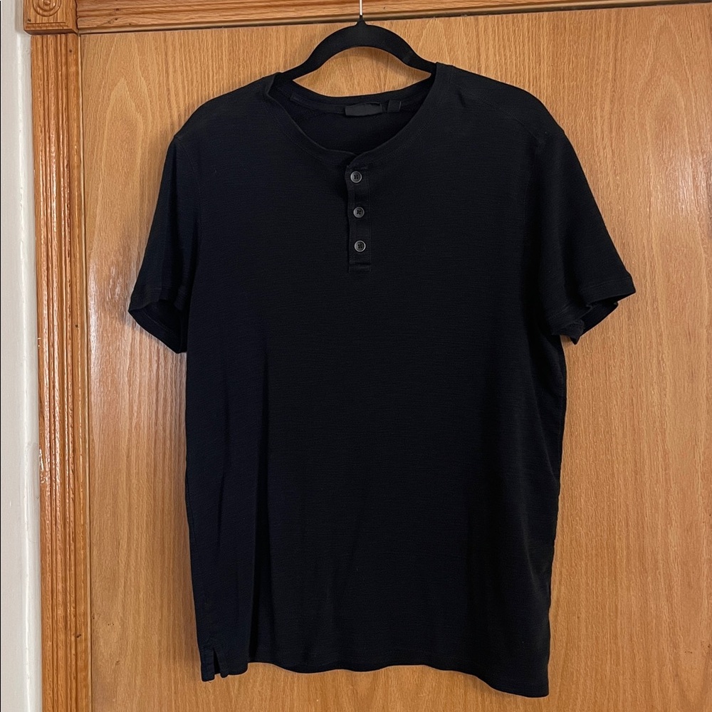 Apt. 9 Men's Dark Henley Shirt